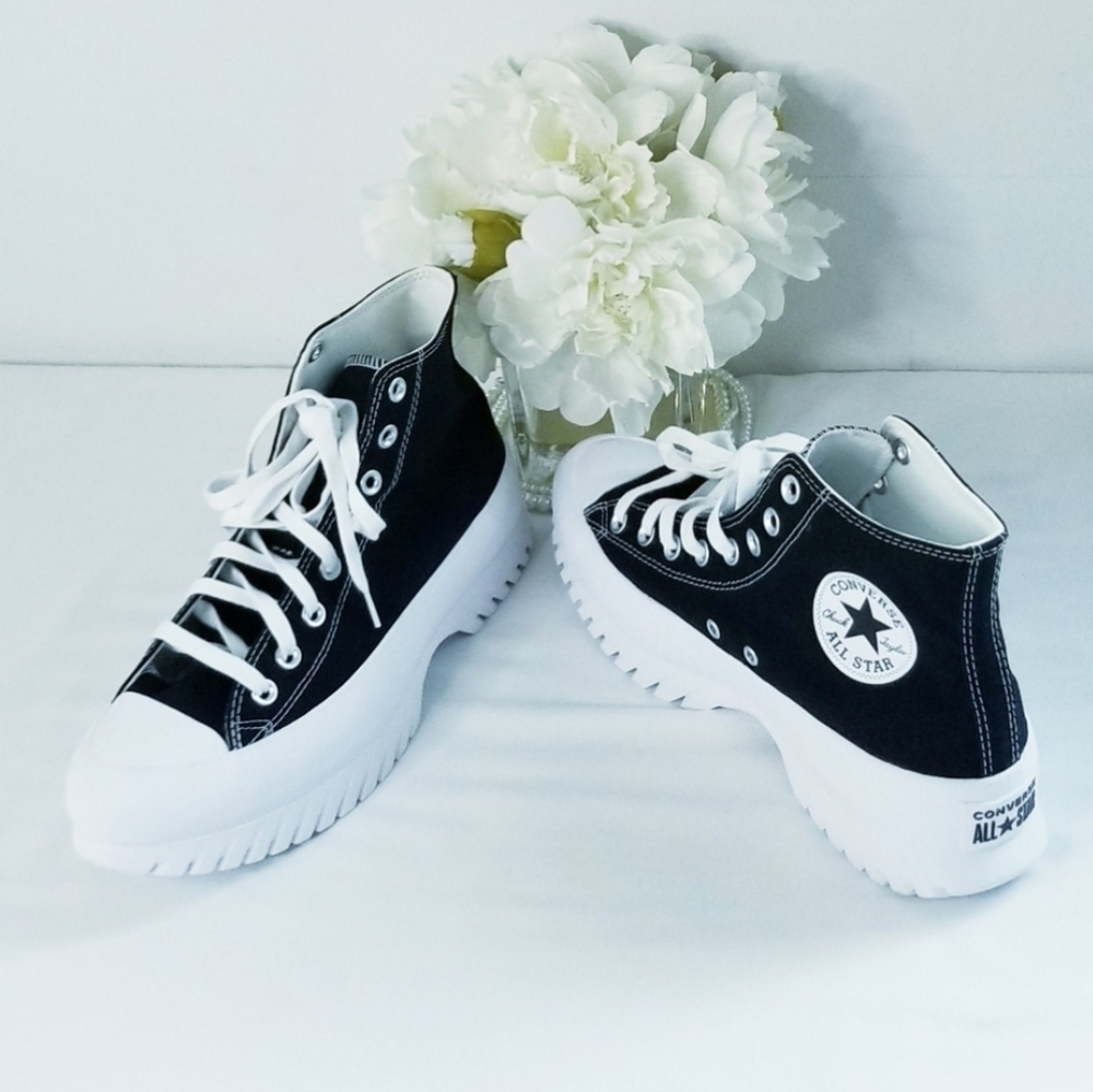 NEW CONVERSE Chuck Taylor All Star Lugged 2.0 Unisex High-Top Platform Sneakers